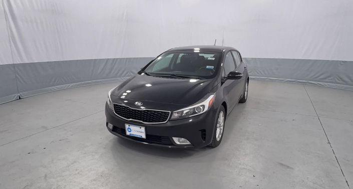 Thumbnail: 2017 Kia Forte - 1