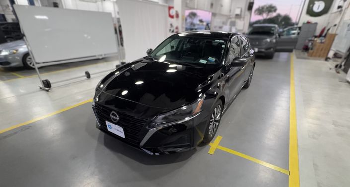 Thumbnail: 2024 Nissan Altima - 1