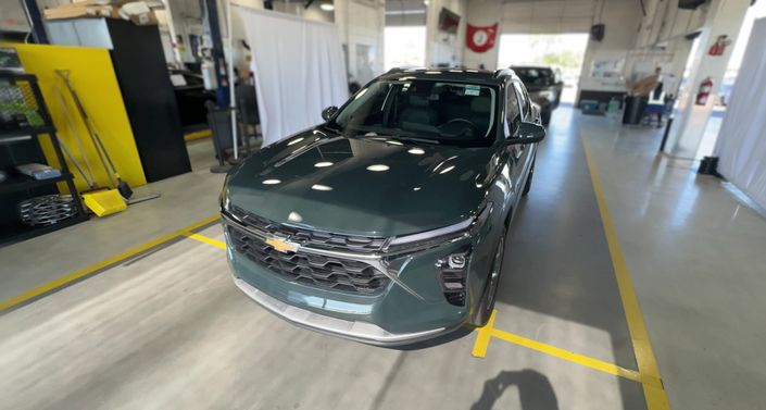 Thumbnail: 2025 Chevrolet Trax - 1