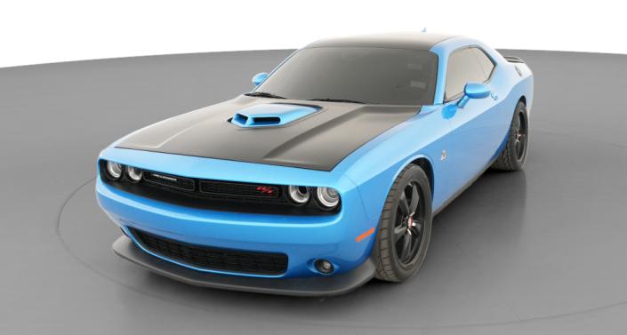 Thumbnail: 2016 Dodge Challenger - 1