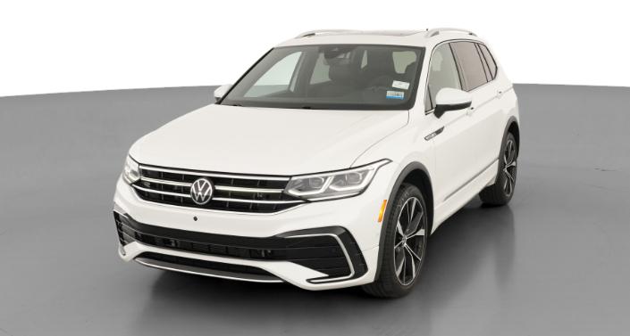 Thumbnail: 2023 Volkswagen Tiguan - 1