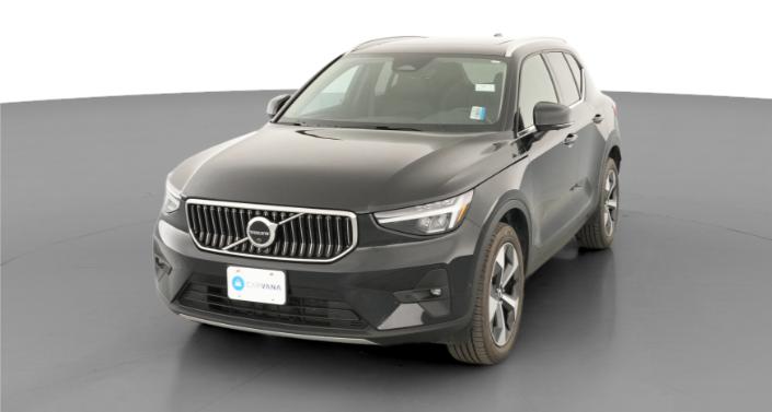 Thumbnail: 2025 Volvo XC40 - 1