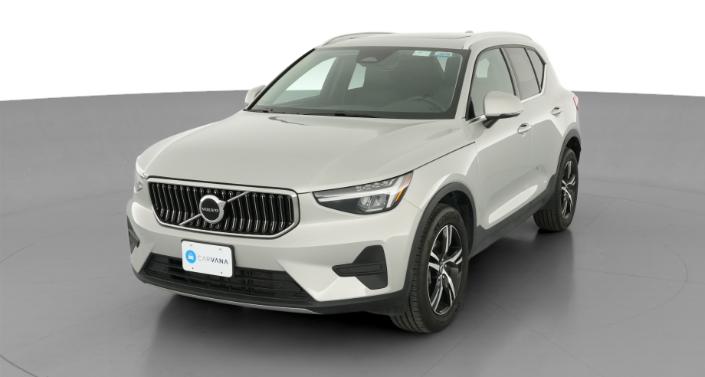 Thumbnail: 2025 Volvo XC40 - 1