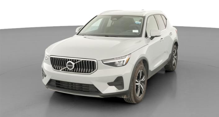 Thumbnail: 2025 Volvo XC40 - 1
