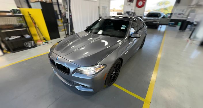 Thumbnail: 2015 BMW 5 Series - 1