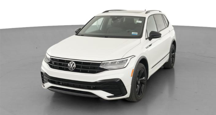 Thumbnail: 2023 Volkswagen Tiguan - 1