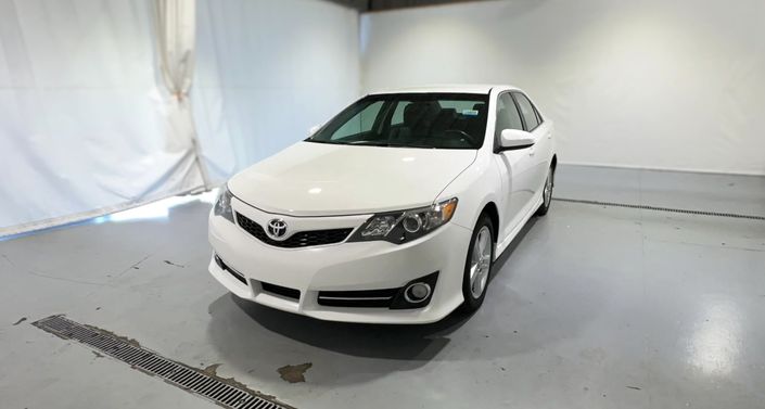 Thumbnail: 2014 Toyota Camry - 1