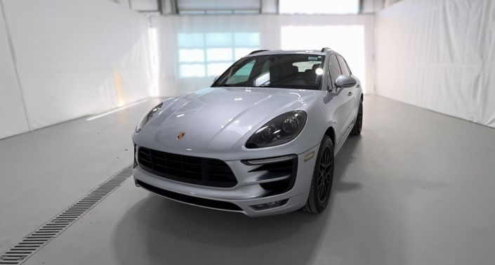 Thumbnail: 2018 Porsche Macan - 1