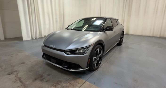 Thumbnail: 2022 Kia EV6 - 1