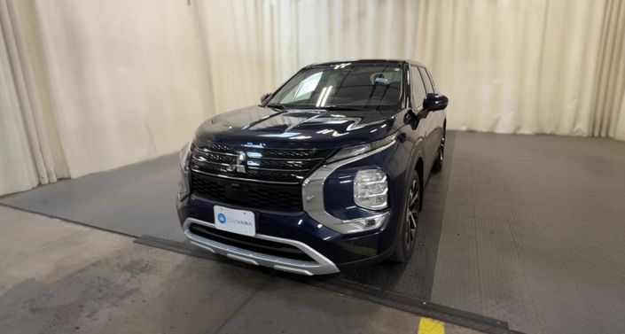 Thumbnail: 2024 Mitsubishi Outlander - 1