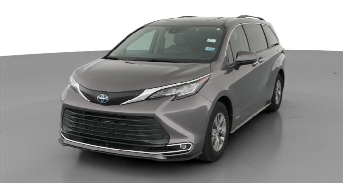 Thumbnail: 2021 Toyota Sienna - 1