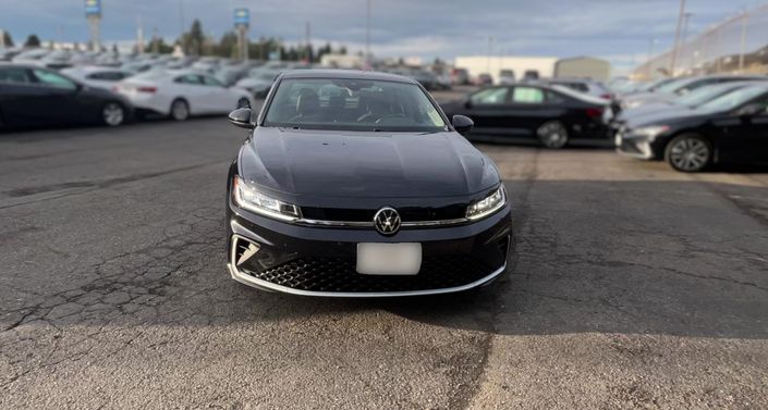 Thumbnail: 2025 Volkswagen Jetta - 1