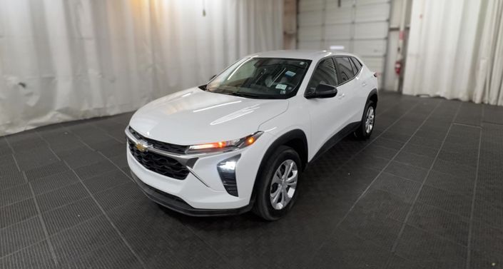 Thumbnail: 2025 Chevrolet Trax - 1