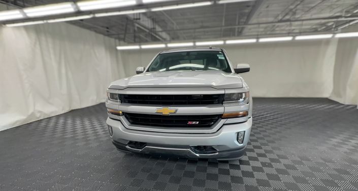 Thumbnail: 2018 Chevrolet Silverado 1500 - 1