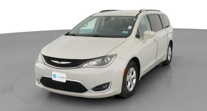 Thumbnail: 2017 Chrysler Pacifica - 1