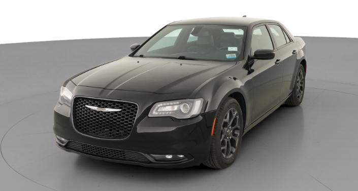2020 Chrysler 300 S -
                  Hebron, OH