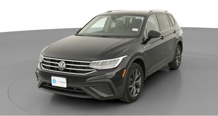 Thumbnail: 2022 Volkswagen Tiguan - 1