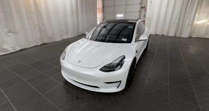 Thumbnail: 2023 Tesla Model 3 - 1