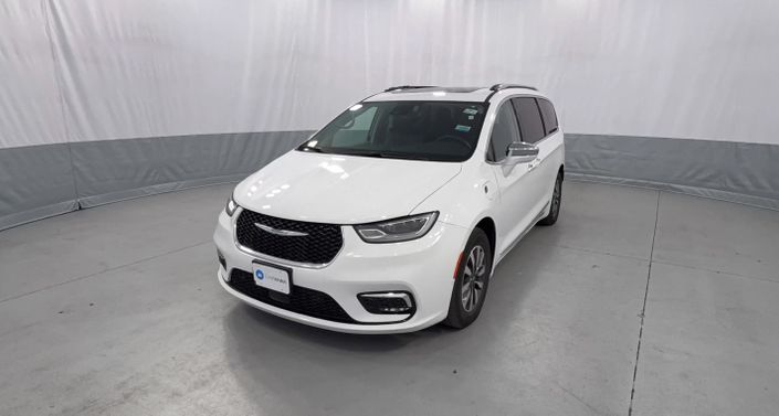 Thumbnail: 2021 Chrysler Pacifica - 1