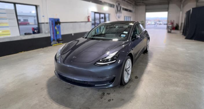 Thumbnail: 2021 Tesla Model 3 - 1