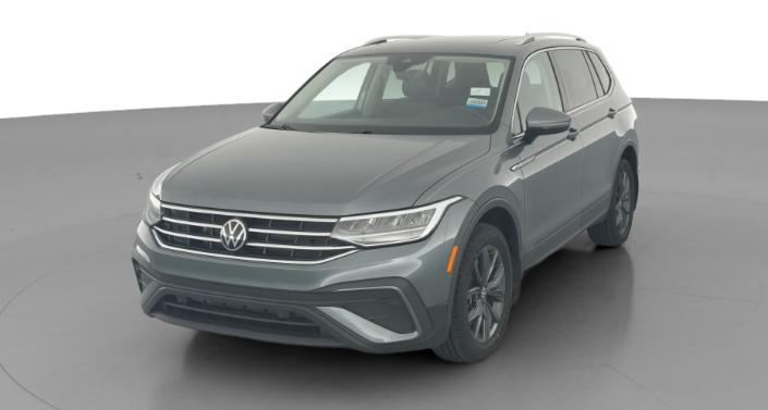 Thumbnail: 2023 Volkswagen Tiguan - 1