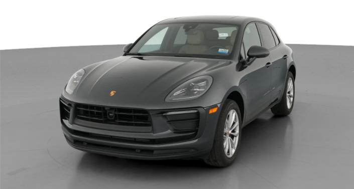 Thumbnail: 2022 Porsche Macan - 1