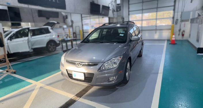 Thumbnail: 2012 Hyundai Elantra - 1