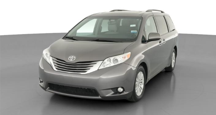 Thumbnail: 2016 Toyota Sienna - 1