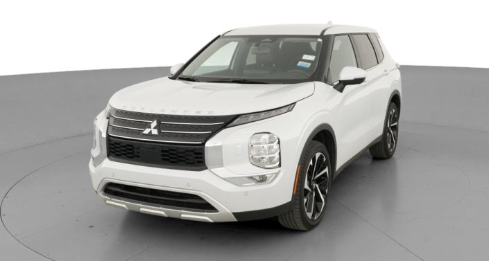 Thumbnail: 2023 Mitsubishi Outlander - 1