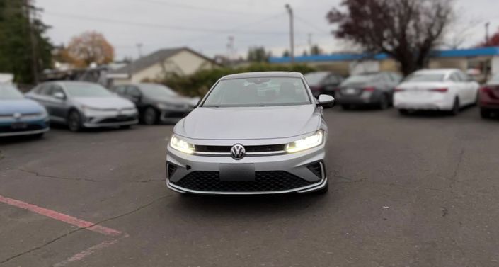 Thumbnail: 2025 Volkswagen Jetta - 1