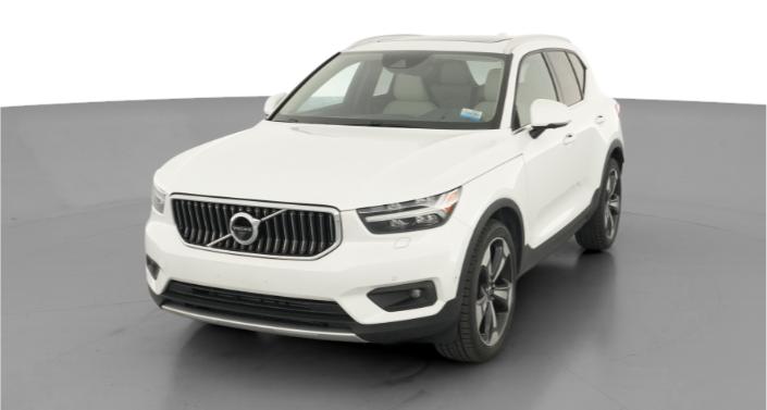 Thumbnail: 2019 Volvo XC40 - 1