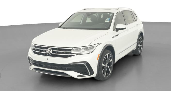 Thumbnail: 2022 Volkswagen Tiguan - 1