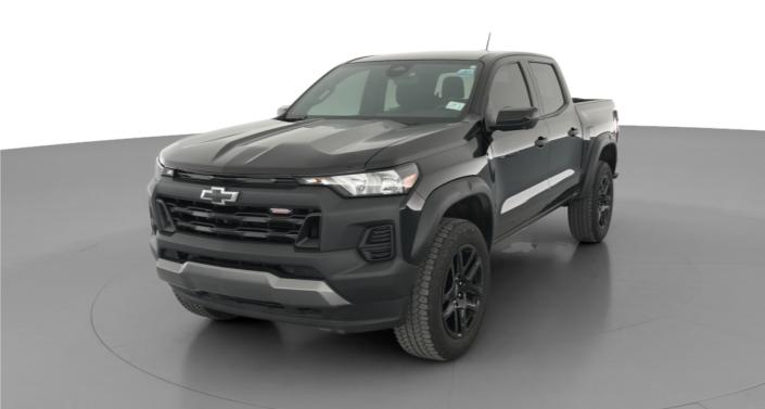 Thumbnail: 2023 Chevrolet Colorado - 1