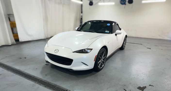 Thumbnail: 2018 Mazda MX-5 Miata - 1