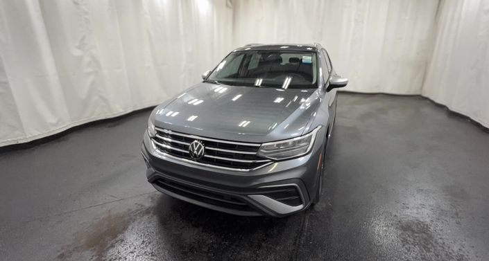 Thumbnail: 2024 Volkswagen Tiguan - 1