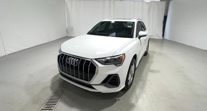 Thumbnail: 2020 Audi Q3 - 1