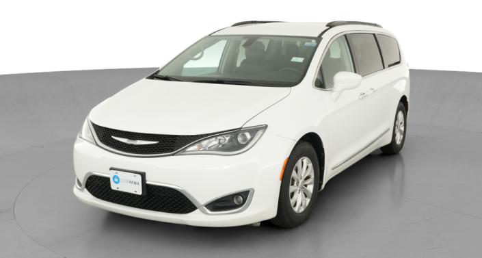 Thumbnail: 2017 Chrysler Pacifica - 1