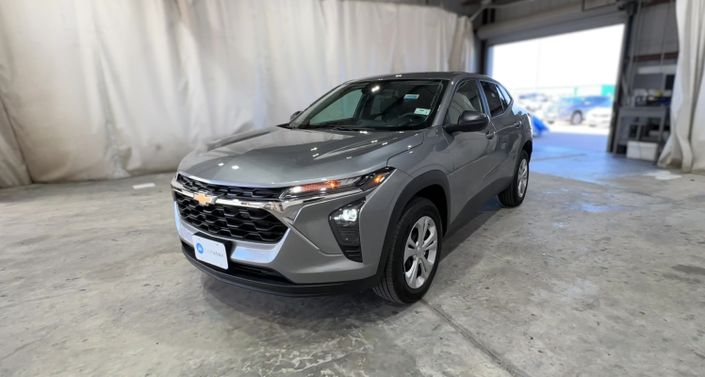 Thumbnail: 2025 Chevrolet Trax - 1