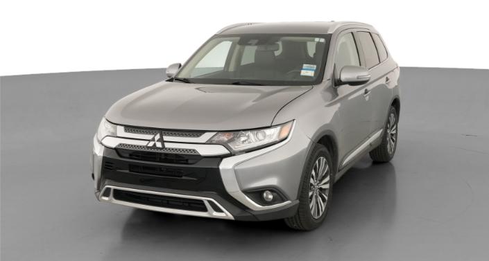 Thumbnail: 2020 Mitsubishi Outlander - 1
