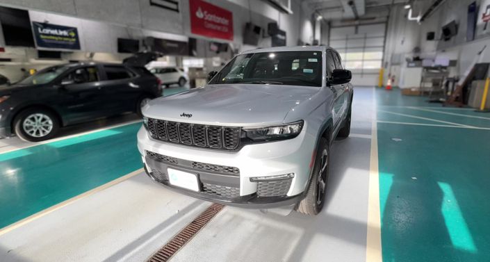 Thumbnail: 2023 Jeep Grand Cherokee - 1