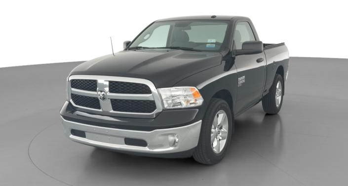 Thumbnail: 2019 RAM 1500 Classic - 1