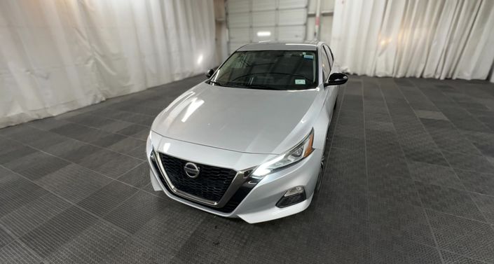 Thumbnail: 2020 Nissan Altima - 1