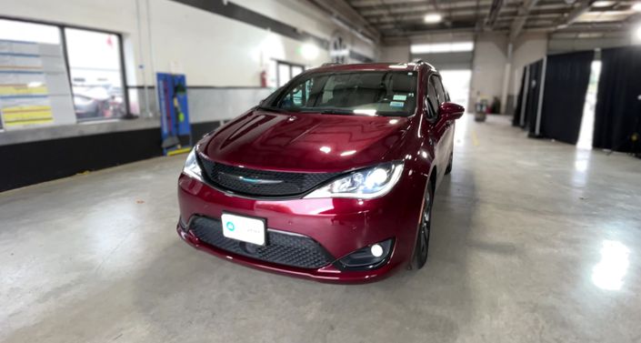 Thumbnail: 2020 Chrysler Pacifica - 1