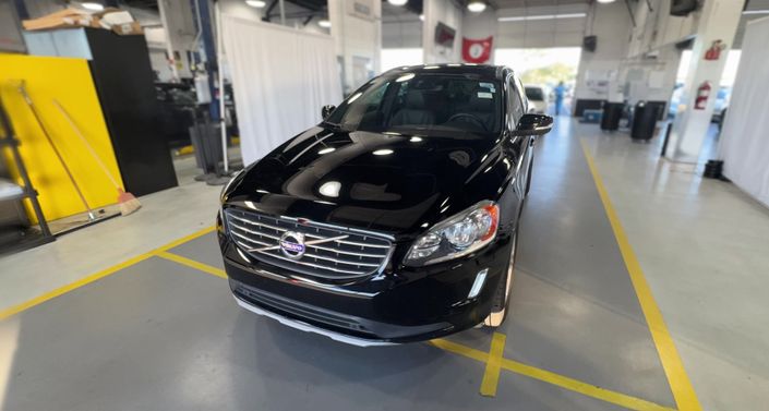 Thumbnail: 2016 Volvo XC60 - 1