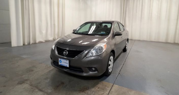 2013 Nissan Versa SV -
                  Riverside, CA