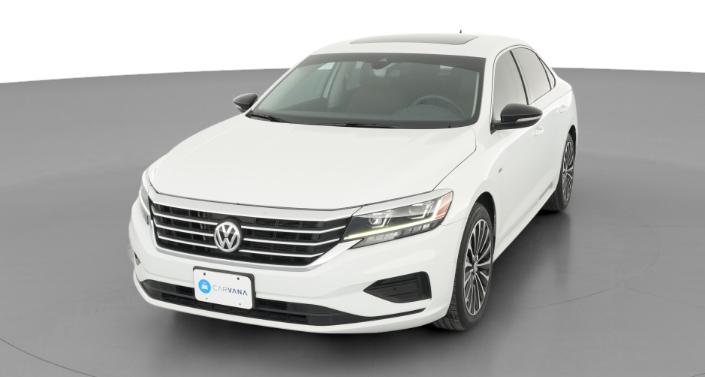 Thumbnail: 2022 Volkswagen Passat - 1