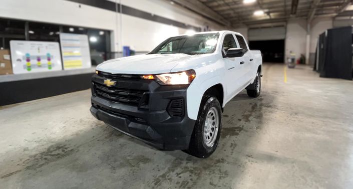 Thumbnail: 2024 Chevrolet Colorado - 1