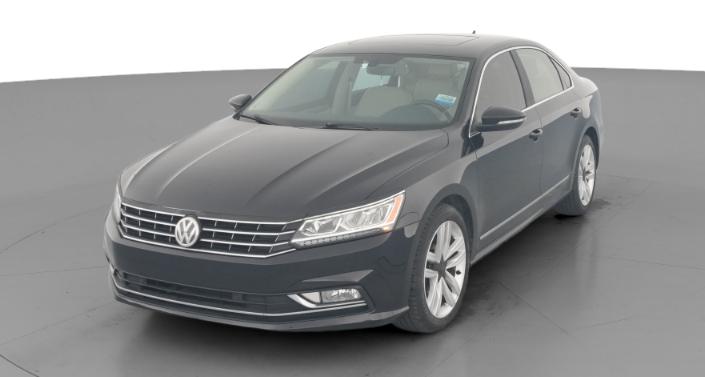 Thumbnail: 2017 Volkswagen Passat - 1