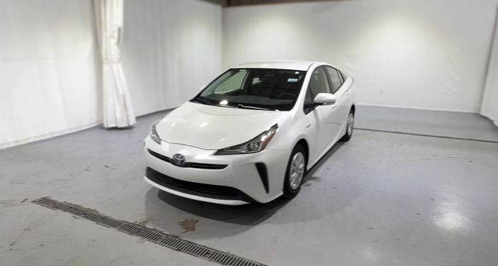 Thumbnail: 2022 Toyota Prius - 1