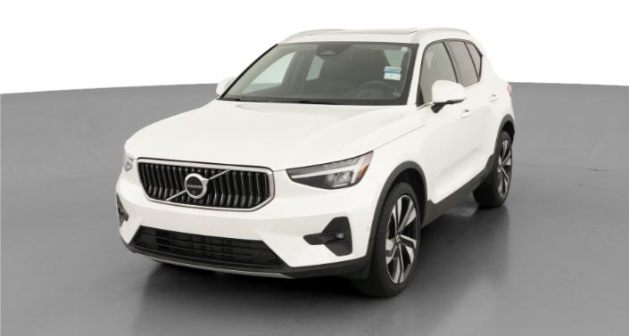 Thumbnail: 2025 Volvo XC40 - 1